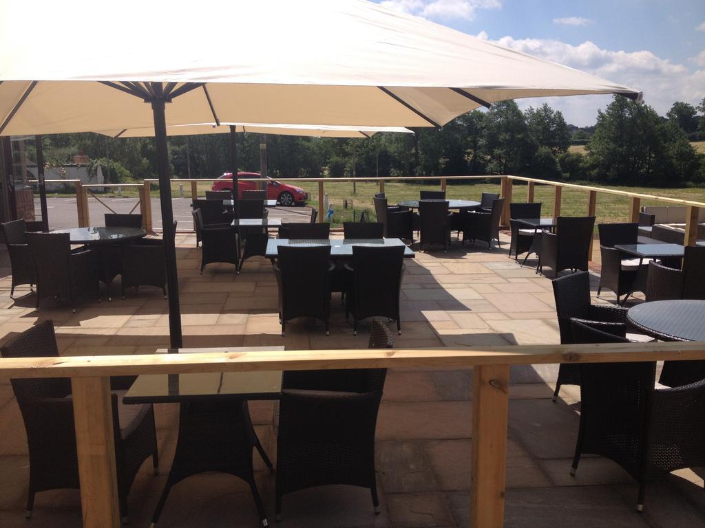 Hotel The Throckmorton Alcester Esterno foto