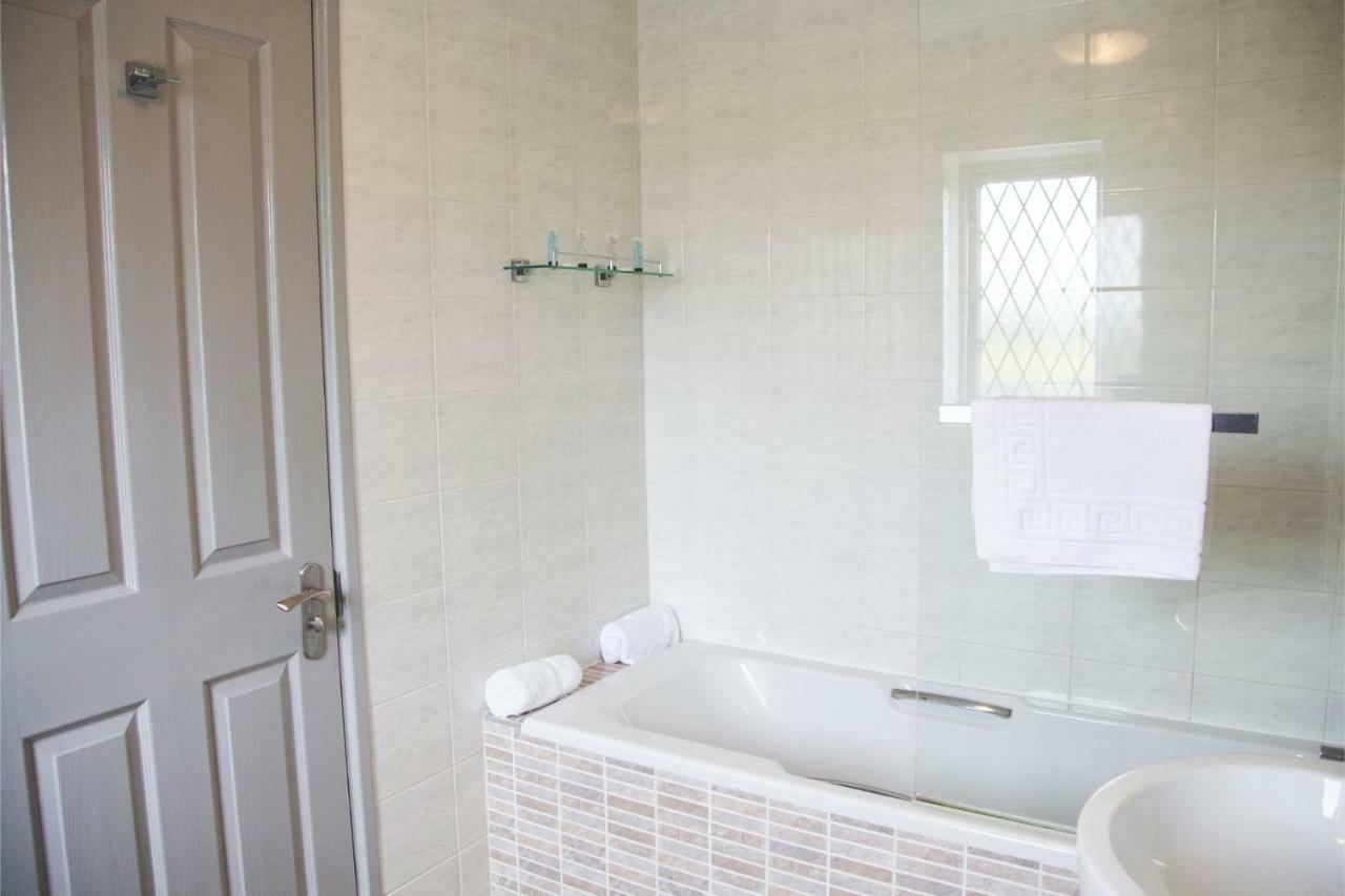 Hotel The Throckmorton Alcester Esterno foto
